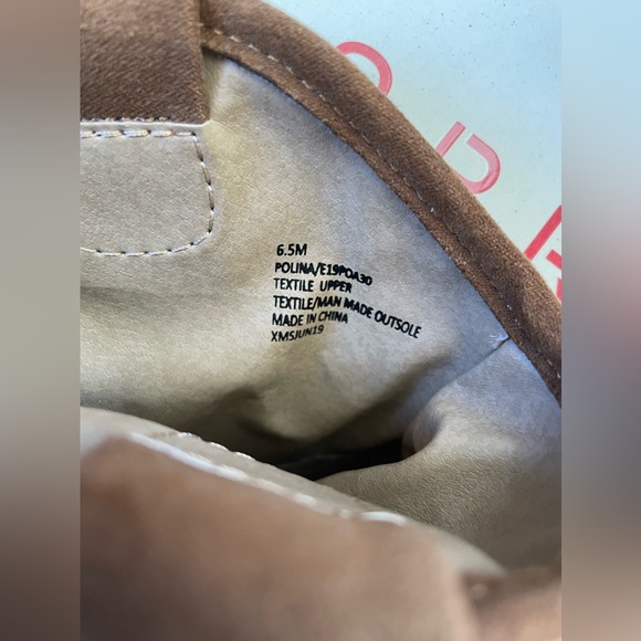 Esprit Polina Ankle Boots - Picture 9 of 9